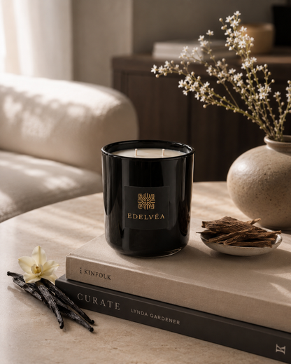 BLACK VANILLA & OUD DUFTKERZEN
